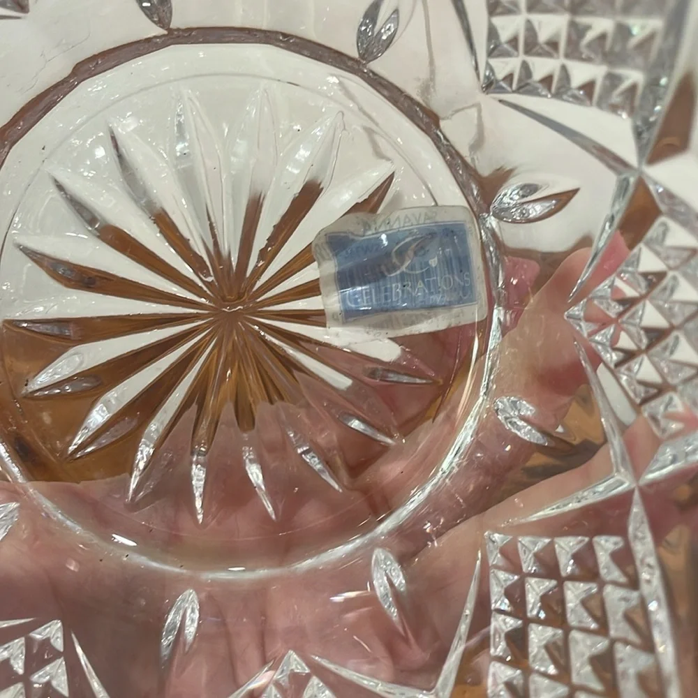 NWT Celebrations by Mikasa Crystal Savanna 9.75